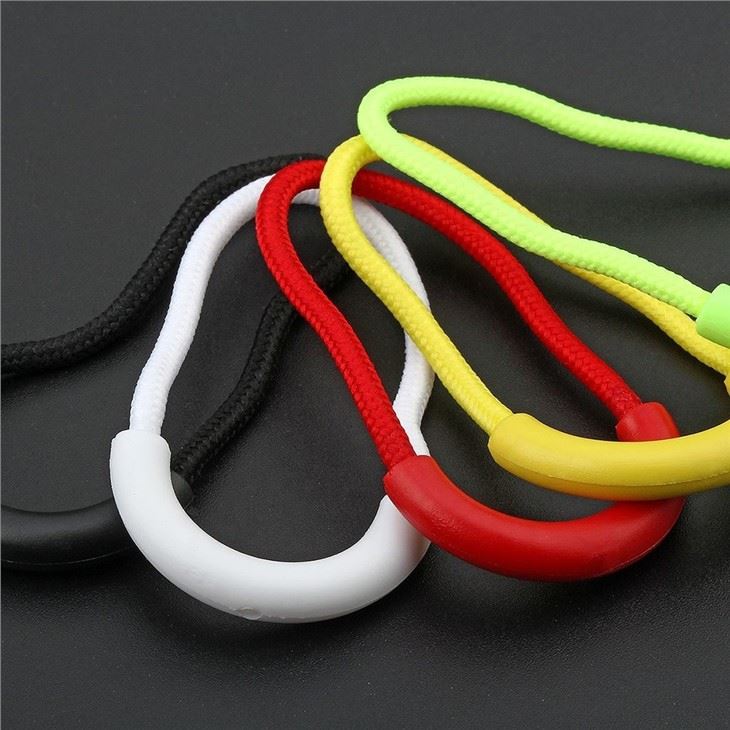 Plastic Zipper Pullers